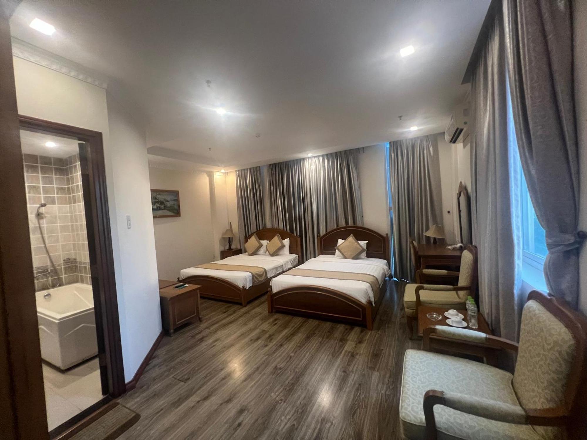 Madella Hotel Can Tho Buitenkant foto